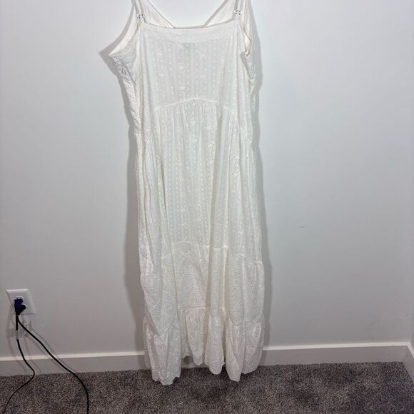 Sundance White Eyelet Arezzo Dress NEW Size Large - Picture 6 of 13